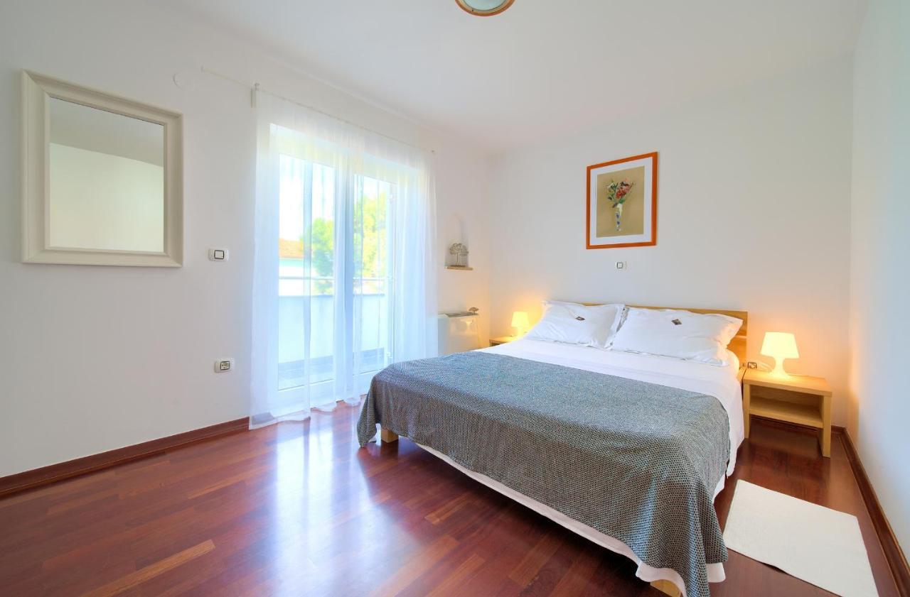 Bed&Breakfast Lucija Bed & Breakfast Punat Exterior photo